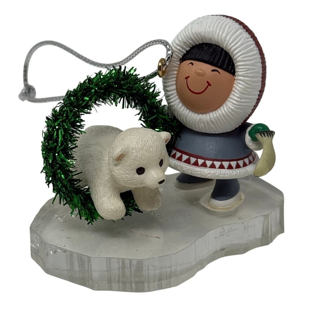 Hallmark Frosty Friends #15 1994 Ornament Eskimo & Polar Bear No Box